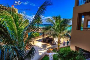 Ocean Front Condo With Full Amenities Sleeps 6 Playa del Carmen Eksteriør bilde